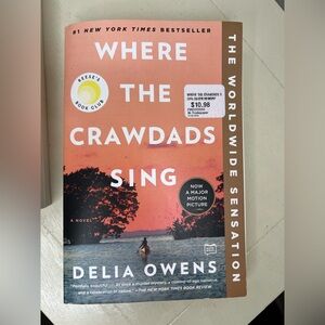Delia Owen’s - Where the Crawdads Sing Book